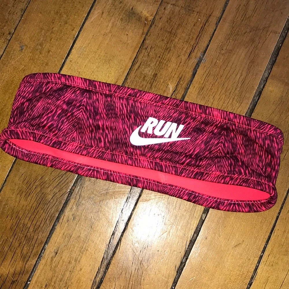 Nike RUN Pink Athletic Headband